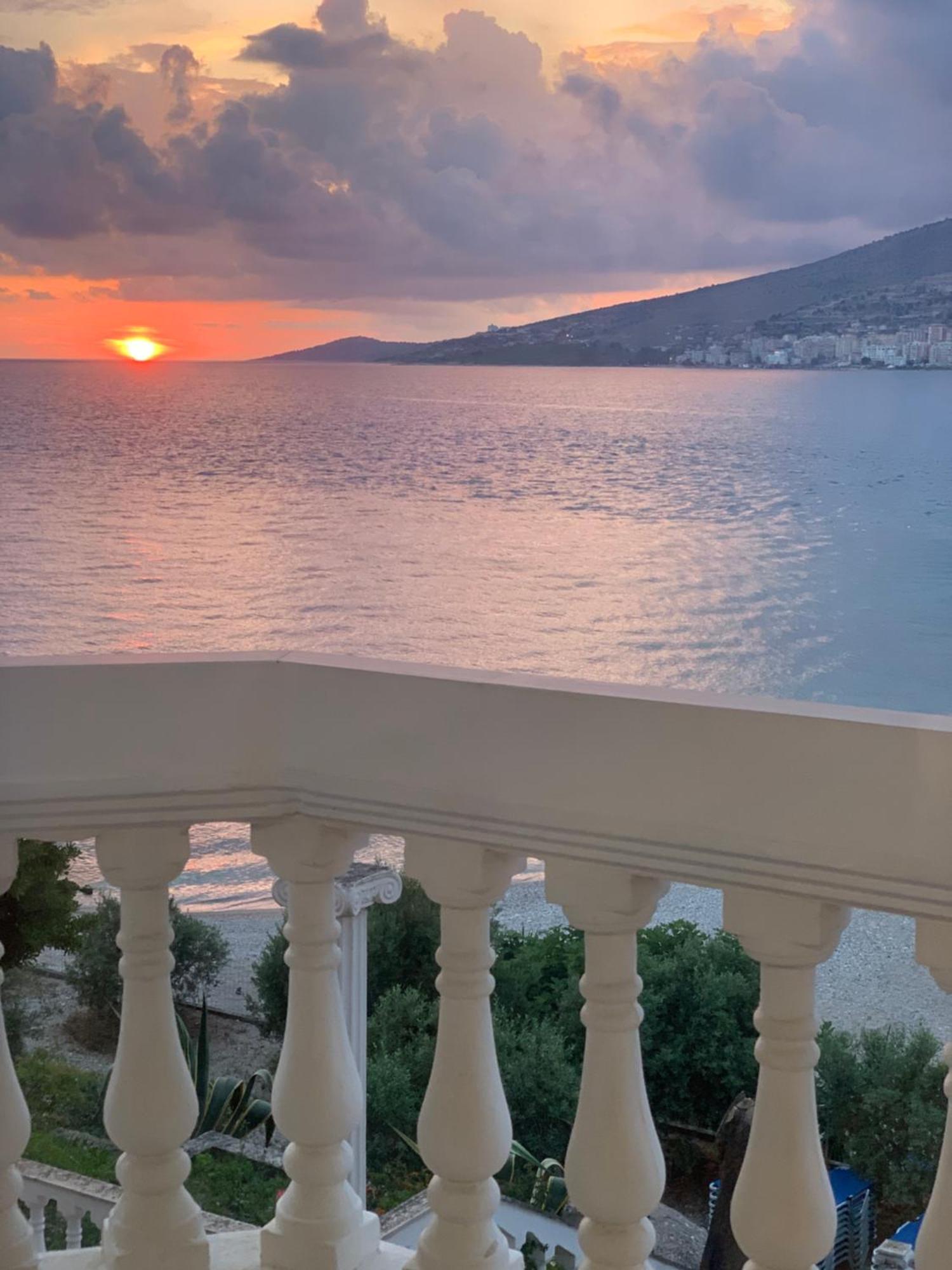 Hotel Dodona Sarandë Exterior foto