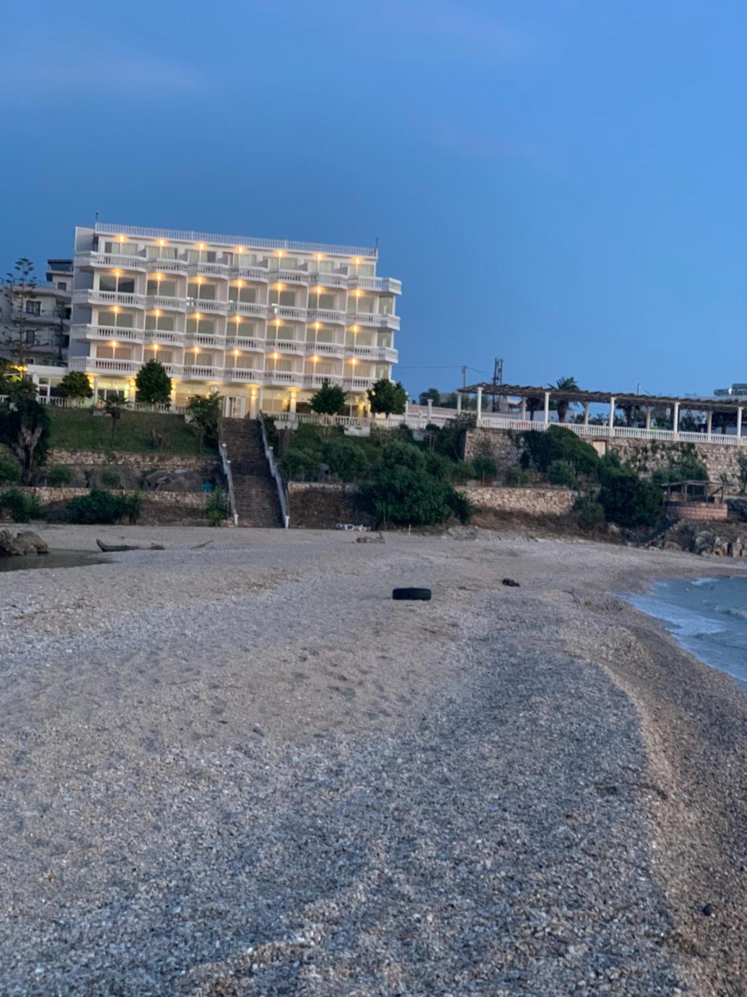 Hotel Dodona Sarandë Exterior foto