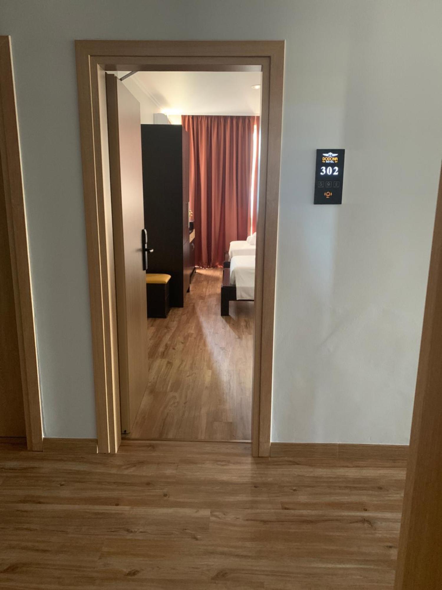 Hotel Dodona Sarandë Exterior foto