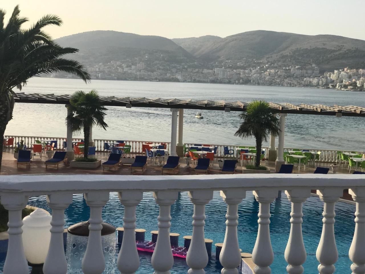 Hotel Dodona Sarandë Exterior foto